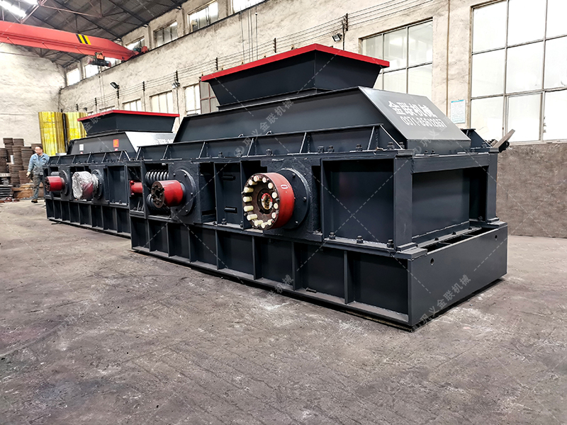 半自動大型對輥制砂機發(fā)貨 2PG1208制砂機設(shè)備發(fā)往廣東 半自動大型對輥制砂機發(fā)貨 2PG1208制砂機設(shè)備發(fā)往廣東