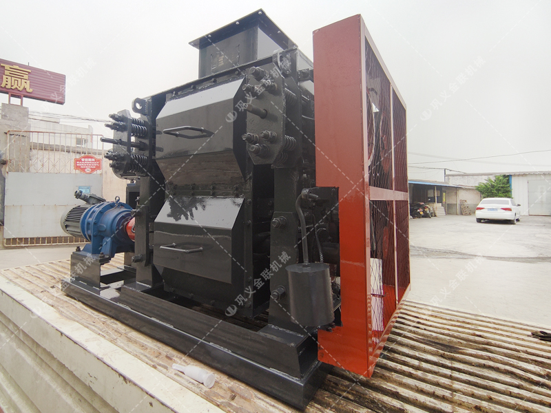 4PG0404小型四輥破碎機發貨圖片_發往江蘇常州_破碎高嶺土