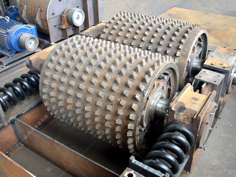 狼牙破碎機(jī)常見的故障有哪些？應(yīng)該怎樣維護(hù)？